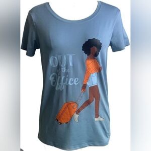 Izzy & Liv OUT OF THE OFFICE t-shirt🧳👕